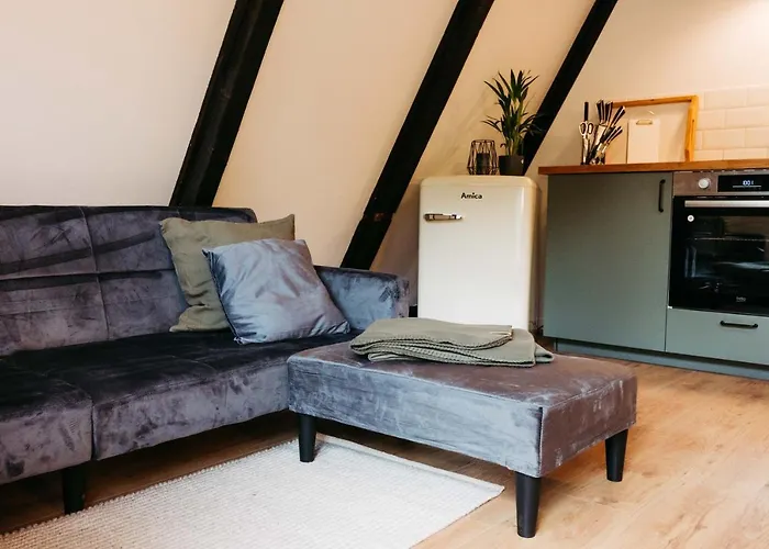 度假居 Gemuetliches Nurdachhaus Im Naturparadies Mit Sauna - Erholung Pur